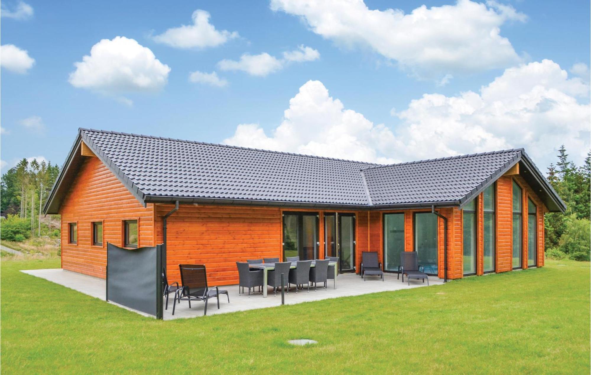 Amazing Home In Ebeltoft With Indoor Swimming Pool Exteriör bild